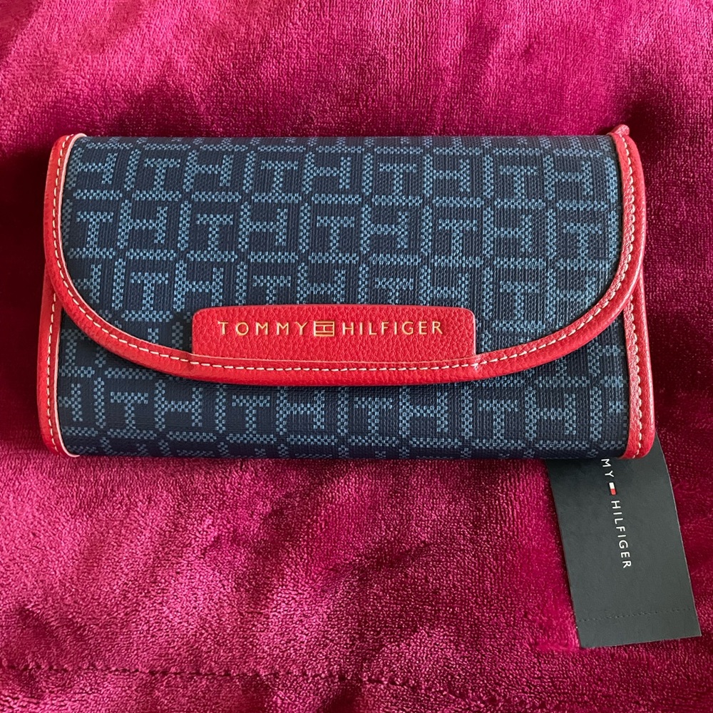 Tommy Hilfiger Wallet